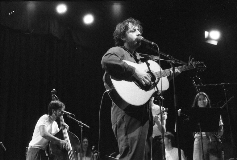 Concert Review :: Sam Singer and the Beautiful Movers Orchestra